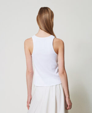 Top acanalado con cadena – Twinset